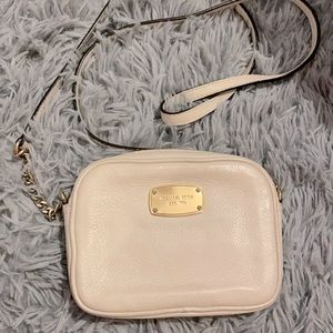 Michael Kors mini body bag